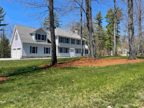 30 Calef Dr, Alton, NH 03809-4737
