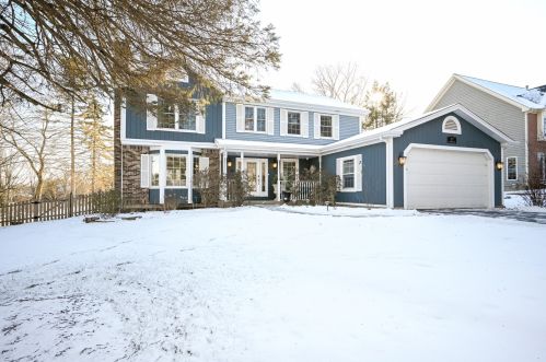 877 Glenbard Rd, Glendale Heights, IL 60137-6472