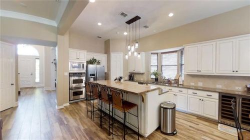 3386 Castlewood Blvd, Lewisville, TX 75077-1833