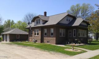 351 Harvey St, Tracy, MN 56175-1254