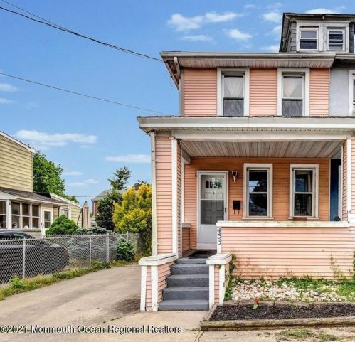 433 Schiller Ave, Trenton, NJ 08610-6027