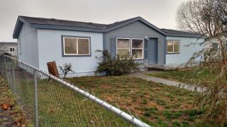 311 Douglas Ave, Pasco, WA 99301-4295