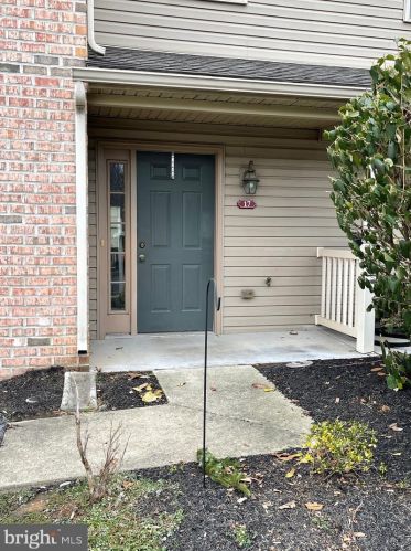 17 Spring View St, Carlisle, PA 17013-4460