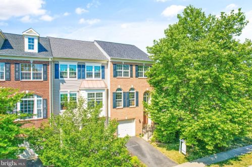 12900 Correen Hills Dr, Bristow, VA 20136-2636