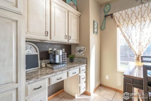 3700 Wittaker Cir, Loveland CO 80534-9437 exterior