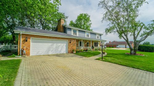 403 Orchard Ln, Sollitt, IL 60401-5005