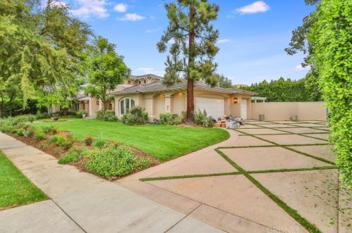 5324 Genesta Ave, Van Nuys, CA 91316-2618