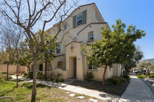 31141 Black Maple Dr, Temecula, CA 92592-4166