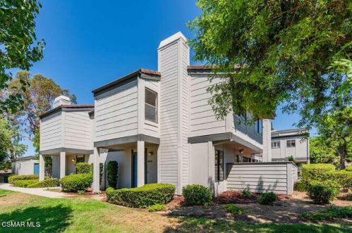 6443 Stoney View Ln, Simi Valley, CA 93063-6420