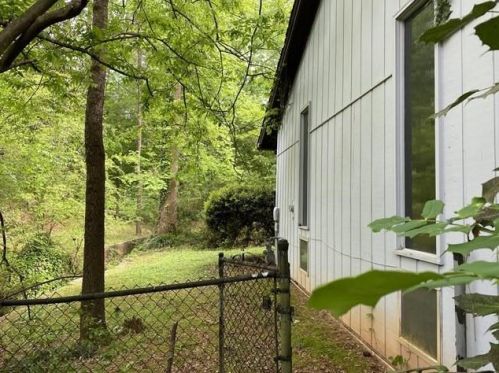 3542 Briarcliff Rd, Atlanta GA  30345-3851 exterior