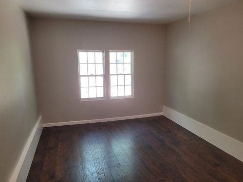 1232 Glenwood Dr, Irving TX  75060-3812 exterior