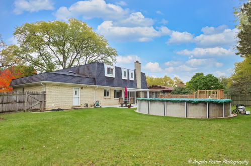 950 King Richards Ct, Bannockburn IL  60015-2627 exterior