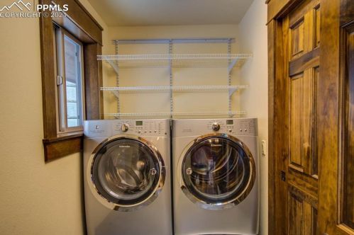 1339 Midland Ave, Woodland Park CO 80863-3118 exterior