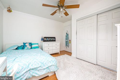 9408 Colesville Rd, Silver Spring MD 20901-4820 exterior