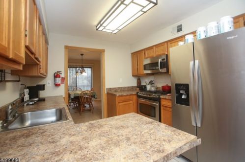 113 Overlook Dr, Hackettstown NJ  07840-4614 exterior