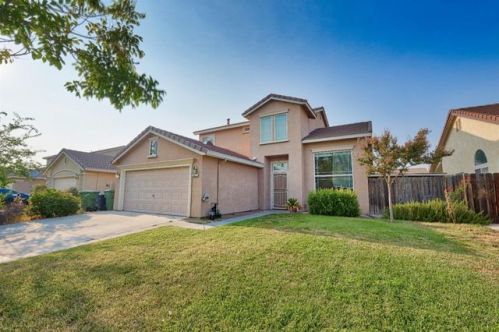 626 Helen Dr, Turlock, CA 95382-8622