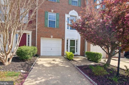 2519 James Maury Dr, Herndon, VA 20171-4352