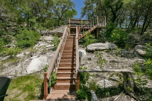 2019 Grn Wing, Granbury TX 76049-5560 exterior