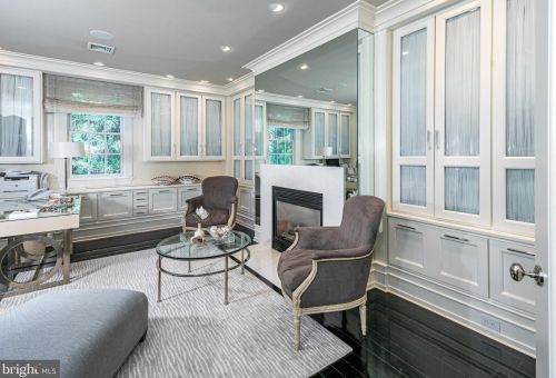 110 Brooks Bnd, Princeton NJ  08540-7545 exterior