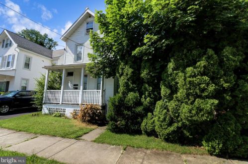 219 Lafayette Ave, Trenton NJ 08610-5601 exterior