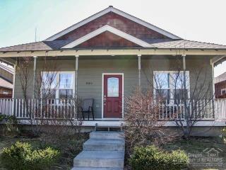 3083 Yellow Ribbon Dr, Bend, OR 97701-7522