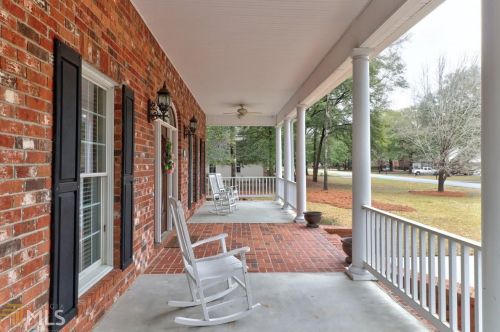 111 Royal Oak Dr, Pineora, GA 31312-5623