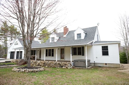 269 New Settlement Rd, Hiram, ME 04041-3819