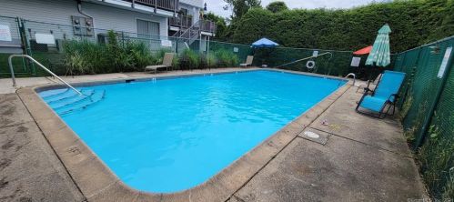 29 Van Buren Ave, Norwalk CT  06850-3323 exterior