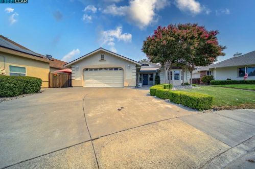 543 Muir Ct, Vacaville, CA 95687-3465