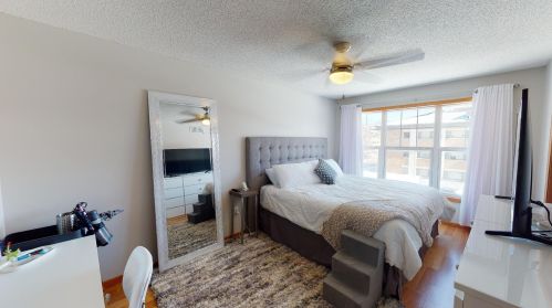 1091 Barclay St, Saint Paul MN  55106-1405 exterior
