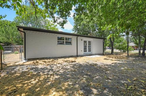 301 Jefferson Ave, Princeton TX 75407-7428 exterior