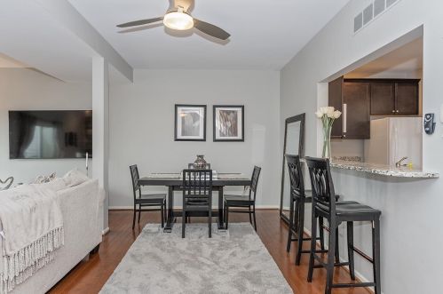 231 Hastings St, Cincinnati OH 45219-1420 exterior