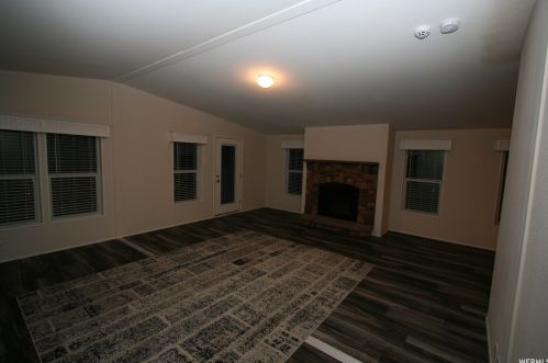 4520 4800, Corinne, UT 84307