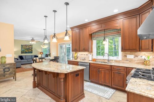 1017 Albert Rennolds Dr, Fredericksburg, VA 22401-4461
