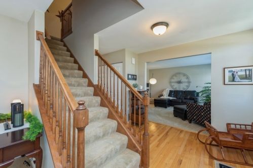 9232 Jasmine Way, Barrington Hills, IL 60021