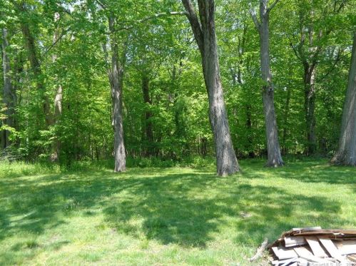 824 Mansfield City Rd, North Windham, CT