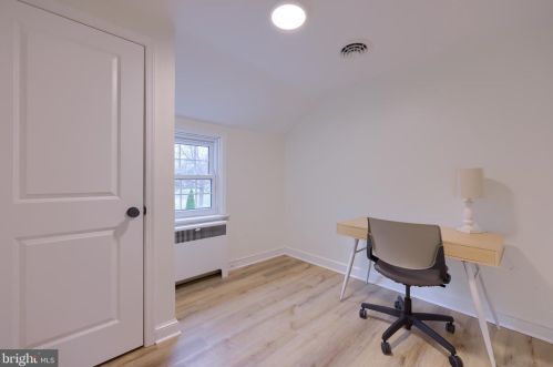 975 Salisbury Ct, Lancaster PA  17601-5163 exterior