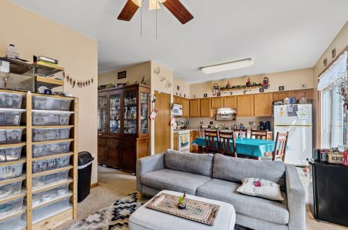 1691 Cameron Dr, Pingree Grove IL  60140-9074 exterior