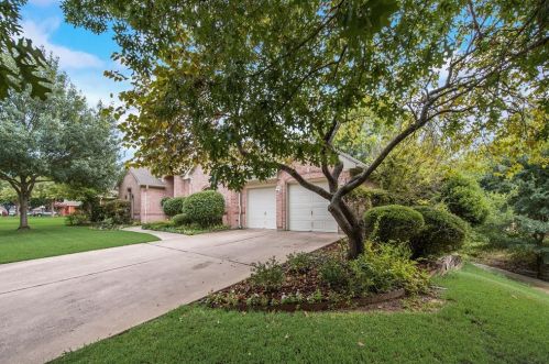 6 Brook Arbor Ct, Midlothian, TX 76063-5410