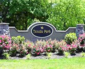 326 Tuxedo Ln, Greer, SC 29651-2326