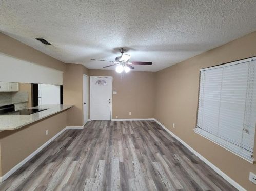 7332 Nantucket Dr, Fort Worth TX  76140-2066 exterior