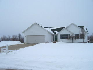 718 Cedar Mill Dr, Crestline OH  44827-9693 exterior