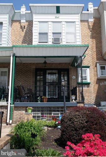 5615 Berks St, Philadelphia, PA 19131-3120