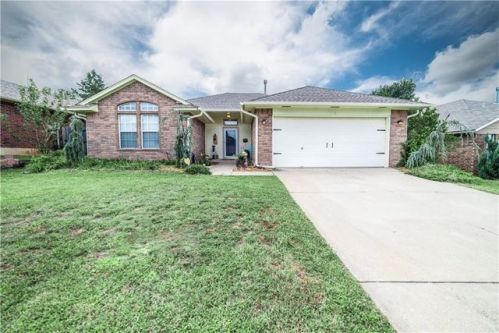 516 172nd Pl, Edmond, OK 73012-6778