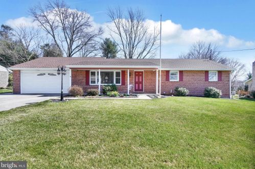 146 Ridgefield Dr, York, PA 17403-5028