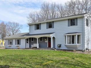 5335 Eureka Rd, Orono, MN 55331-8357