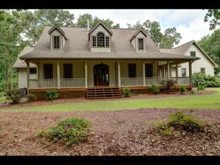 2527 Elko Rd, Elko, GA 31025-2201