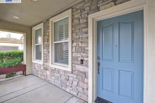 2503 Coldstream Way, Hayward, CA 94545-4768