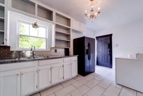 2201 5th Ave, Fort Worth TX  76110-1970 exterior