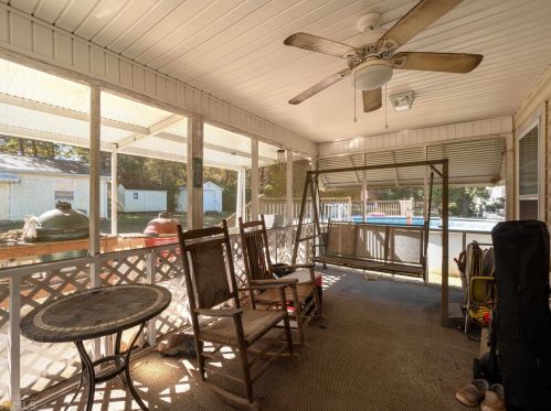 325 Edna Dr, Stockbridge GA  30281-1385 exterior